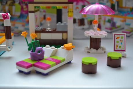 Lego friends 41008 kúpalisko v heartlake, 