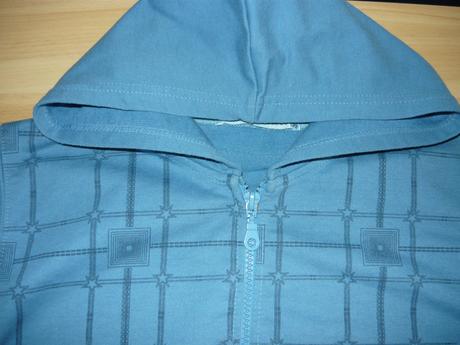 Tepláková bunda, 122