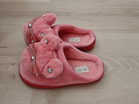 Papuče, prezývky 30/31, 30