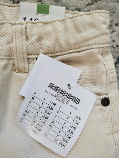 Balík nohavíc 4ks - rifle a tepláky veľkosť 140, 140–152