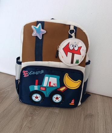 Ruksak batoh motív traktor bager s prsnym popruhom, 