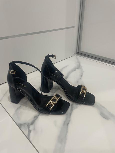 Dámske sandálky, 39