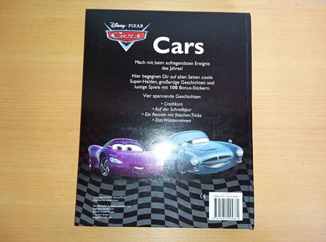 Cars - kniha s omaľovánkami a nálepkami,