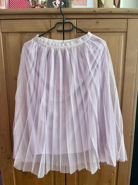 Sukna pre princetnu, reserved,158