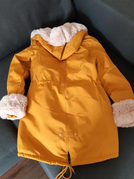 Dámska zimná parka bunda s kožušinou, s