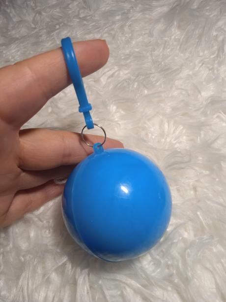 Pršiplášť v guličke, 