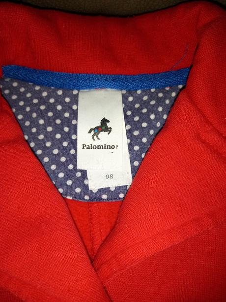 Krásny červený kabátik, c&a,98