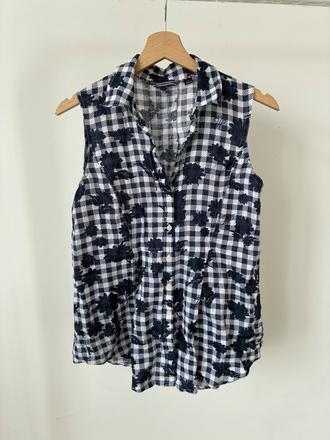 Tommy hilfiger top, tommy hilfiger,xs