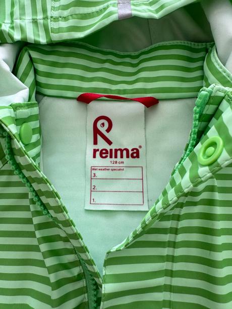 Vetrovka, reima,128
