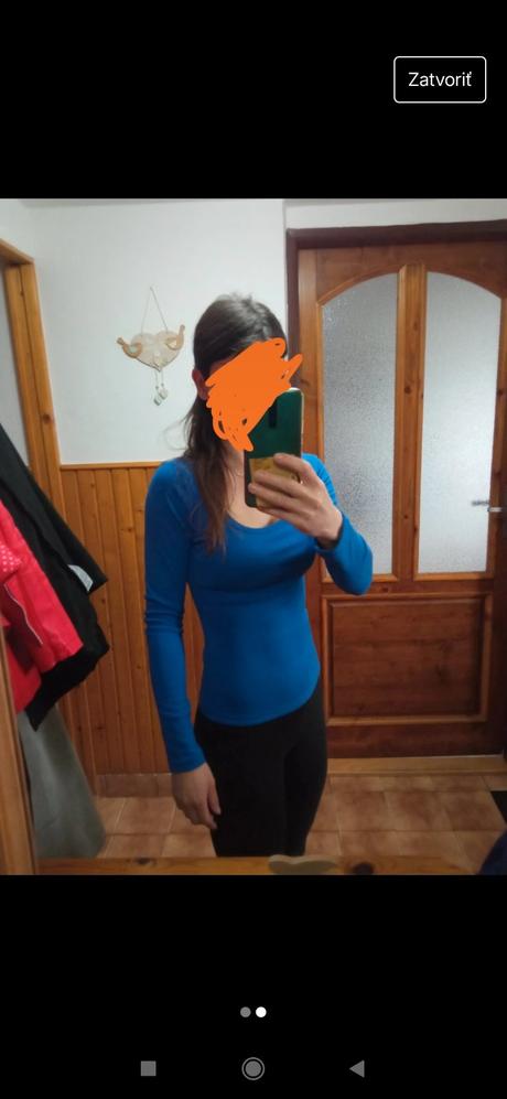 Modré teplejšie tričko, s