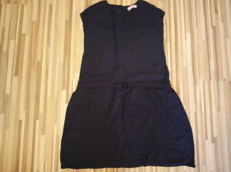 Dievčenské šaty, 152