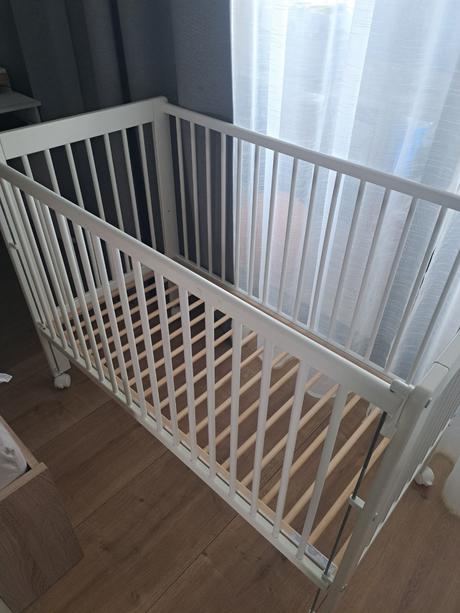 Detská polohovateľná postieľka s bočnicou, šírka (cm): 60,dĺžka (cm): 120