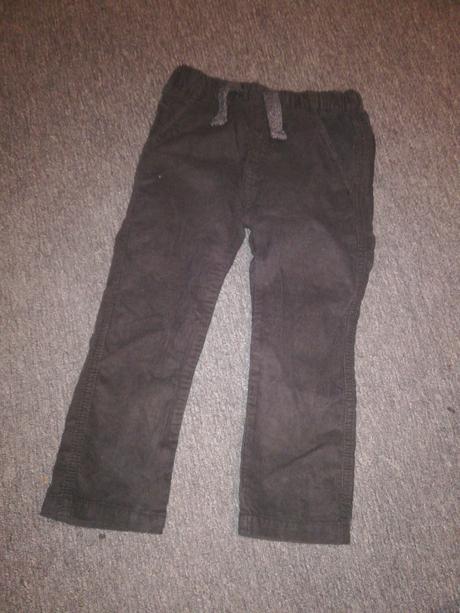 Menzestrove nohavice, zara,104