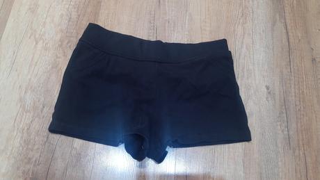 Dievčenské kratasy, 134