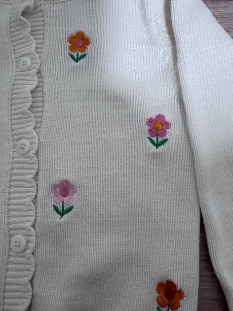 Dievčenský svetrík pre malú parádnicu, 98