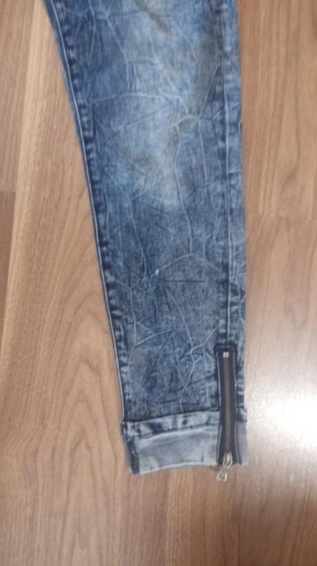 Kvalitne rifle, zuzeny strih dole, 30