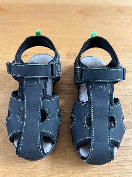 Chlapcenske sandale, 33