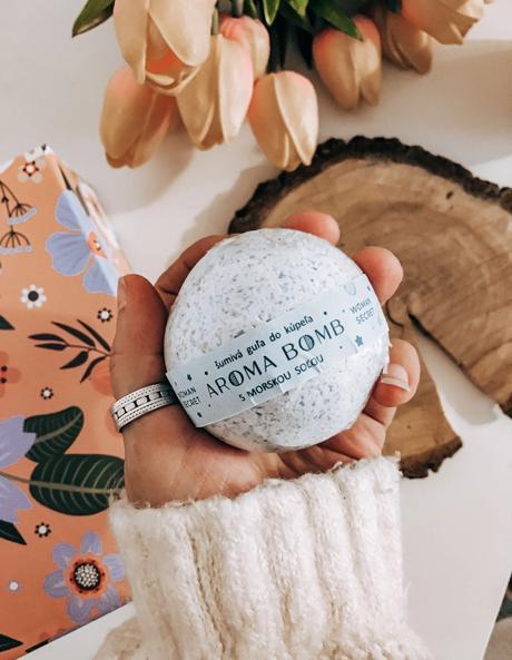 Dámska šumivá guľa, 