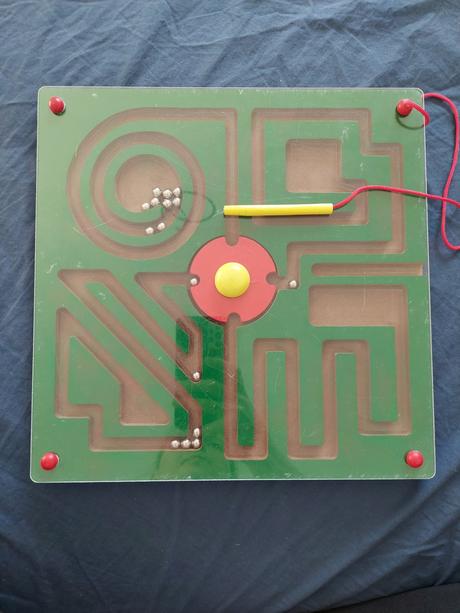 Veľký magneticky labirint, 