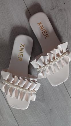 Dámske šľapky, 36