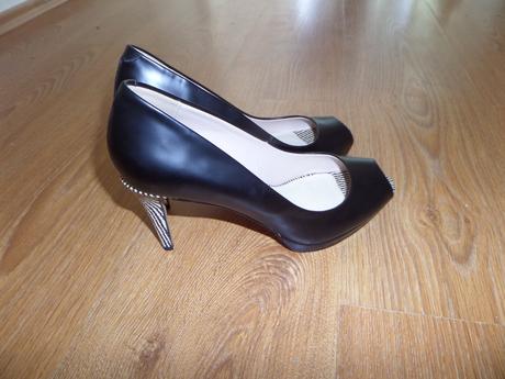 Lodičky na platforme, baťa,40