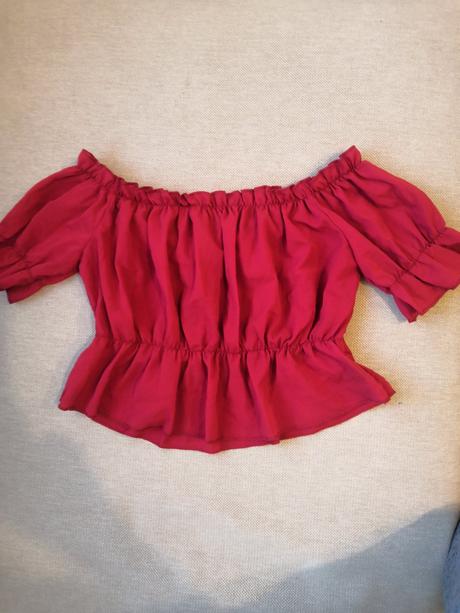 Červený top na leto, s