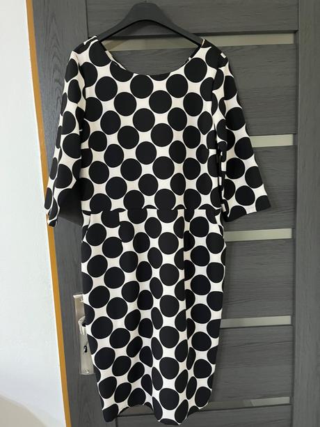 Púzdrové šaty, xl