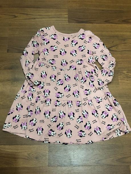 Šaty minnie, sinsay,122