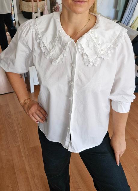 Blúzka s výrazným golierom, l