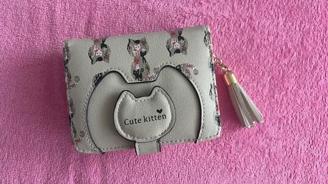 Peňaženka pre slečnu - nepoužívaná,