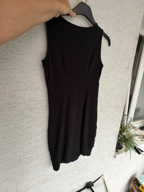 Vila z peek cloppenburg cipkovane male cierne saty, s
