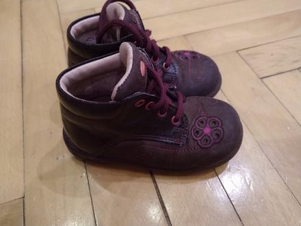 Fialové celoročne topanky, 21