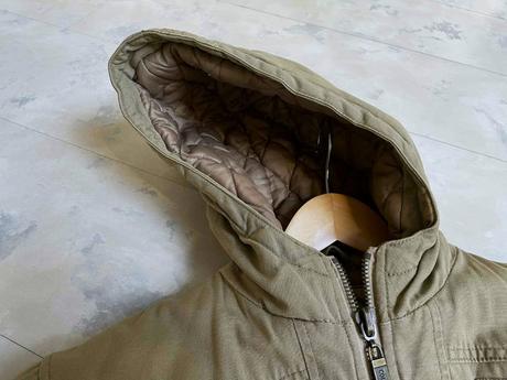 Teplá bunda do pásu, m