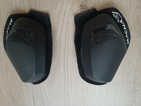 Chrániče na moto nohavice, 