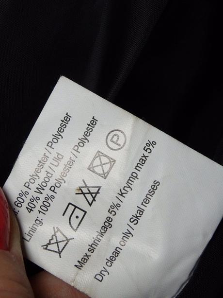 Vila kvalitný čierny kabát, xs