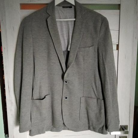 Šedé pánske sako, 52