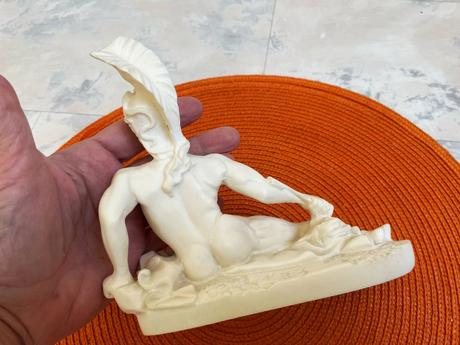 Antická socha achilles, 