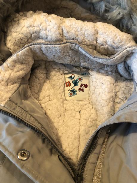 Hrubá next bunda, next,110