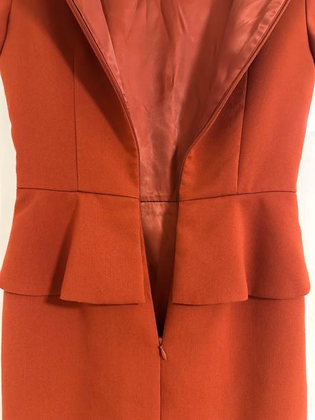 Damske puzdrove šaty review xs, review,xs