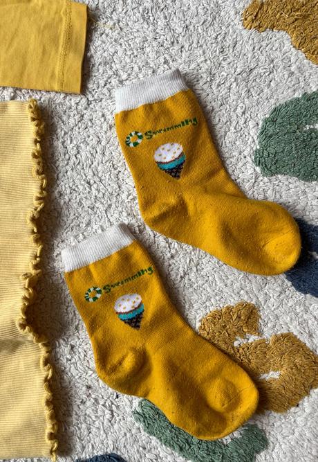 Balík 13 ks, tričká, legíny, ponožky, veľkosť 98, 86–98