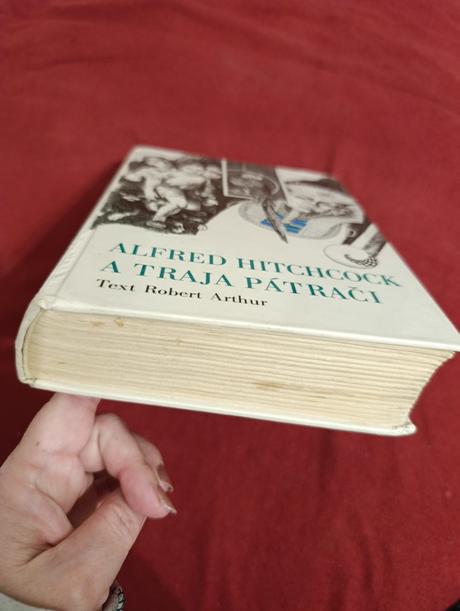 Alfréd hitchcock a traja pátrači, 