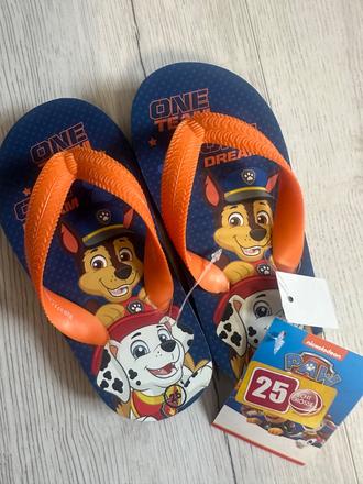 Šľapky paw patrol, 25