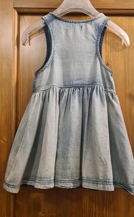Dievčenské džínsové šaty s aplikáciami veľkosť 86, next,86