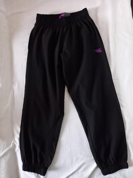 Športové nohavice, 116