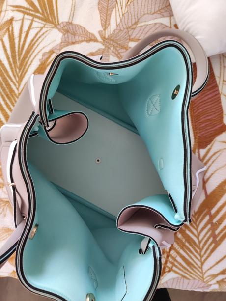 Dámska kabelka pierre lang,