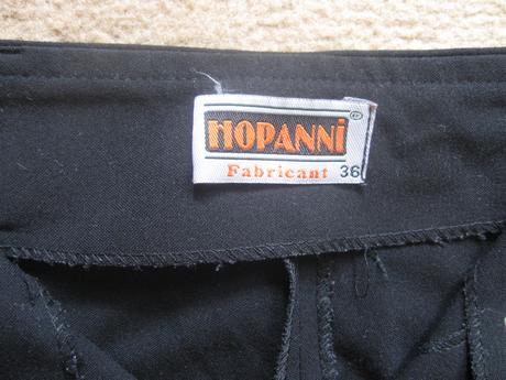 Čierne nohavice, 36