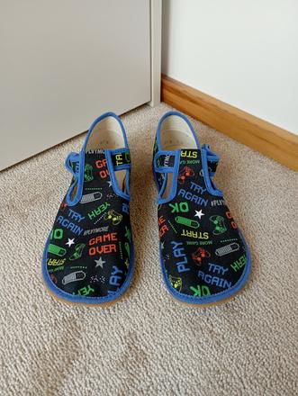 Beda papuče, beda,34