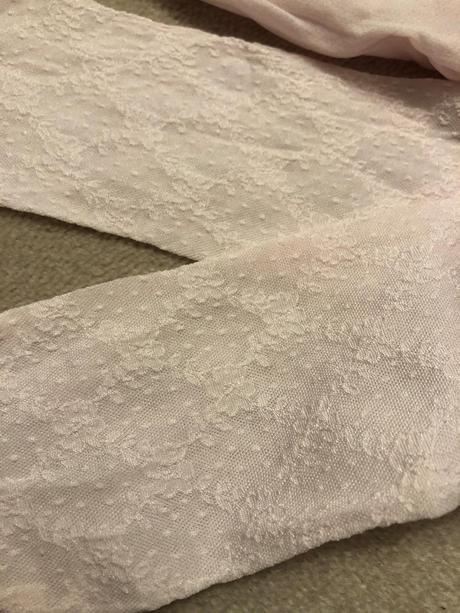 Bundicka,2 suknicky, 2 pančuchy, 104–116