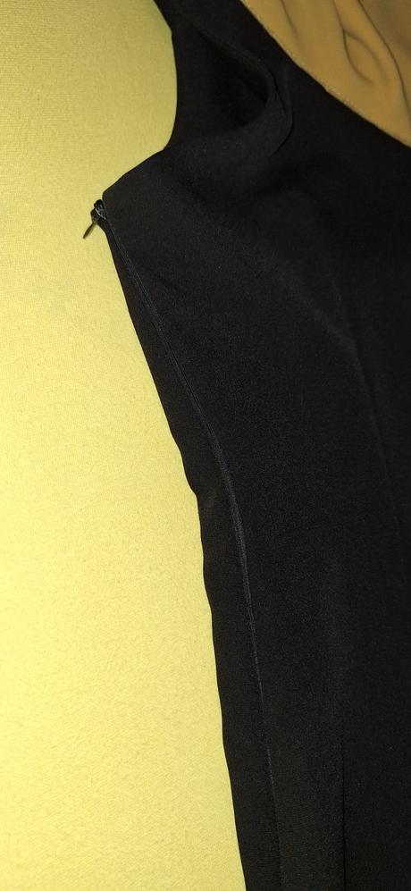 Slávnostné šaty, 48