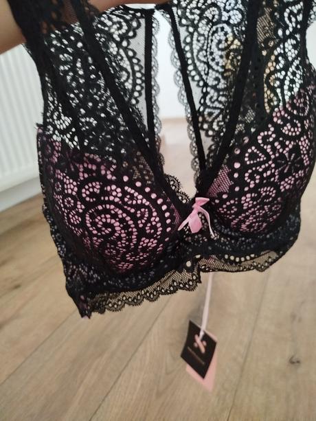 Čipkovaná podprsenka, 70b